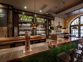 Ayinger am Platzl Interieur