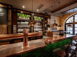 Ayinger_am_Platzl_Interieur__4___1_.jpg